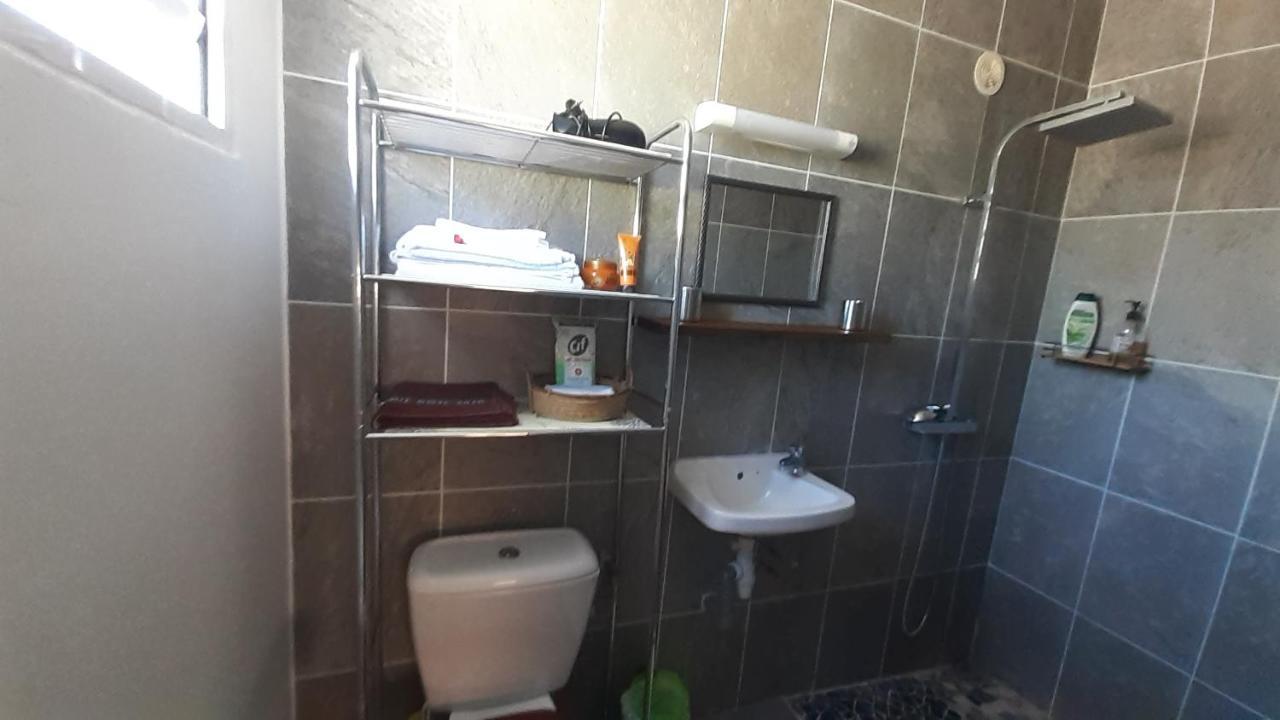 Un Jour Ailleurs Apartment Сен-Пиер Екстериор снимка